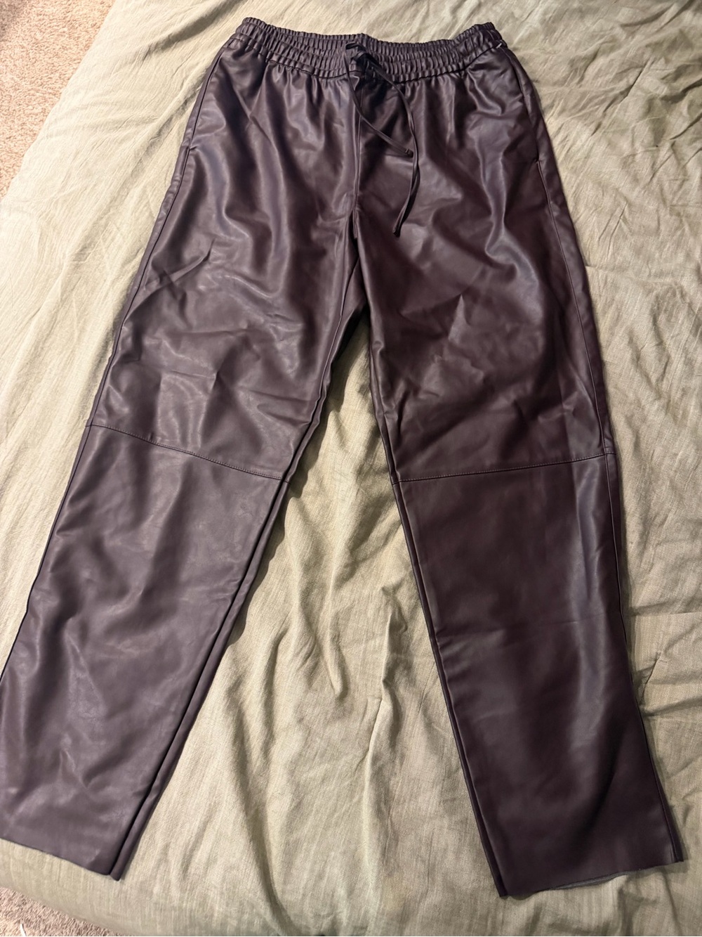 Women’s  Faux Leather Billie Straight Pants - Brown